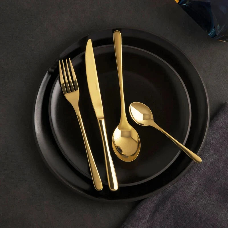 Set Posate 24 Pezzi – Servizio Posate Acciaio Inox con Finitura Bronzo Satinato, 6 Cucchiai, 6 Forchette, 6 Coltelli, 6 Cucchiaini – Design Moderno Manico Quadrato, Elegante e Resistente