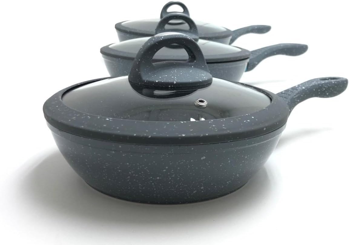 Tris Pentole Bavaria in pietra lavica antiaderenti 3 Padelle + 3 Coperchi Pietra Lavica 20-24-28cm, in Pietra Lavica, Adatto a piano a Gas e a Induzione, Padelle e Coperchi