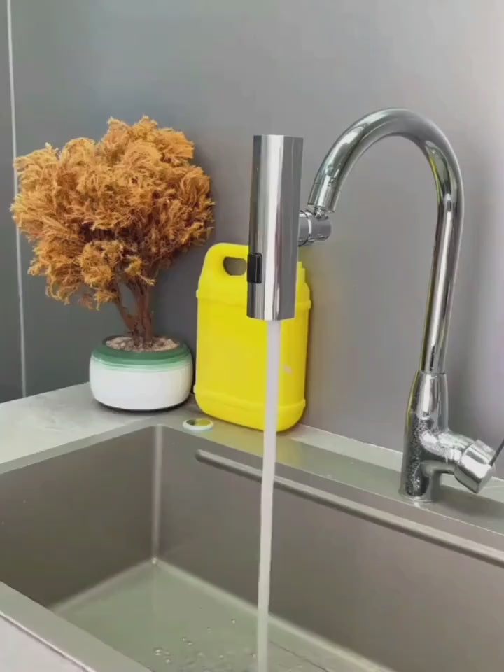 Carica video: Rubinetto da Cucina 3 in 1 Con 3 Modalità di spruzzo e rotazione a 360° - AntiSpruzzo, Facile Installazione, Ideale per lavello